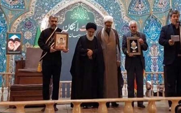 تجلیل از خانواده شهید عجمیان در حرم حضرت معصومه(س) تجلیل از خانواده شهید عجمیان در حرم حضرت معصومه(س)